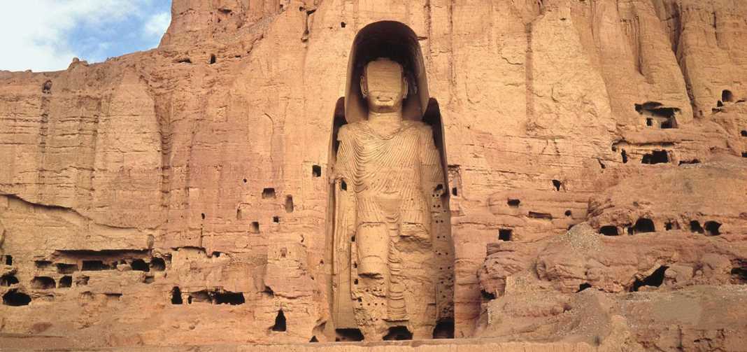 West Buddha surrounded by caves, c. 6th-7th C.E., stone, stucco, paint, 175 feet high, Bamiyan, Afghanistan, destroyed 2001