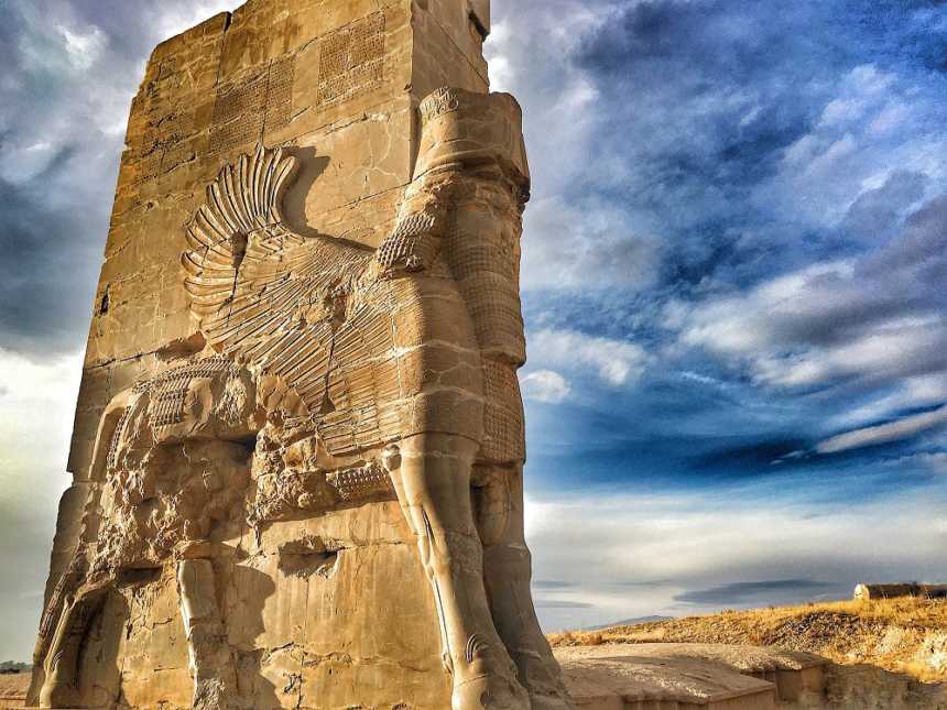Magnificent Ruins Of The Ancient City Of Persepolis 1 The lamassu - Winged half man-half bull figures of Persepolis