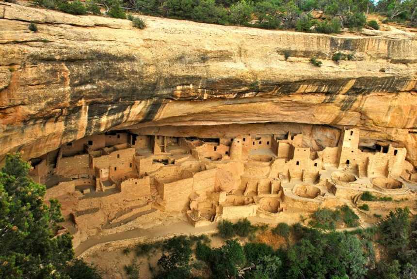 25 Lost Cities Forgotten by Time 25 Cliff Palace is the largest cliff dwelling in Mesa Verde National Park.